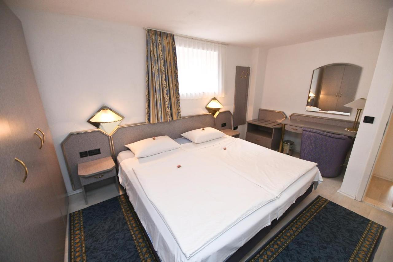 Apartments Villa Ana 챠브타트 외부 사진