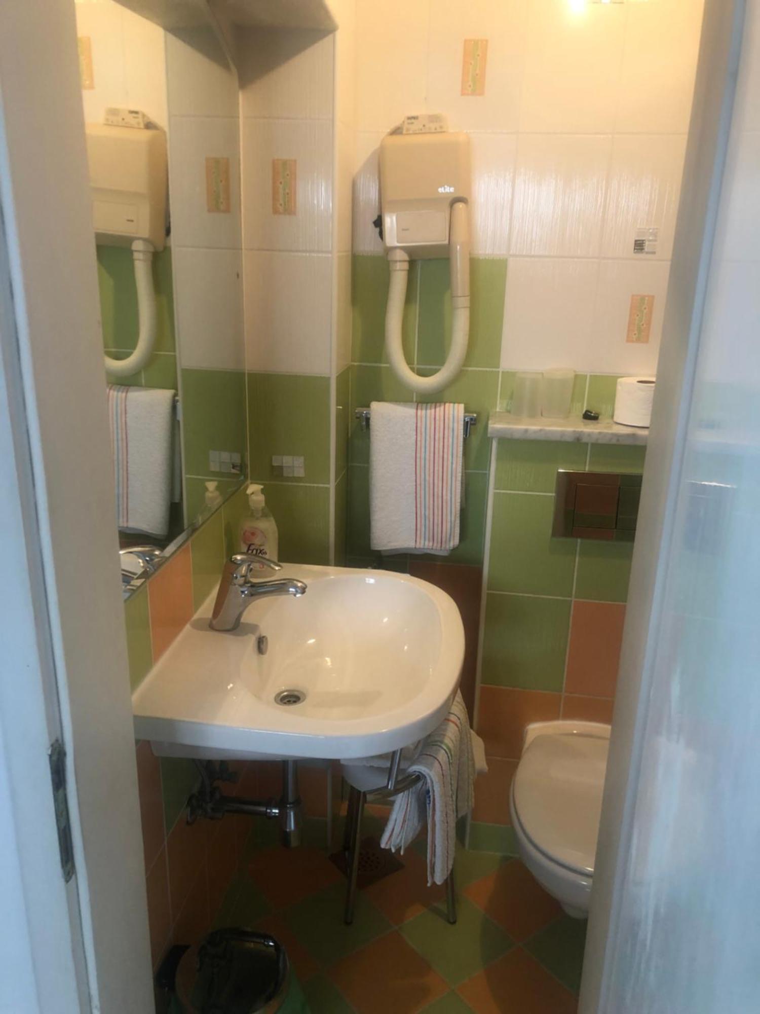 Apartments Villa Ana 챠브타트 외부 사진