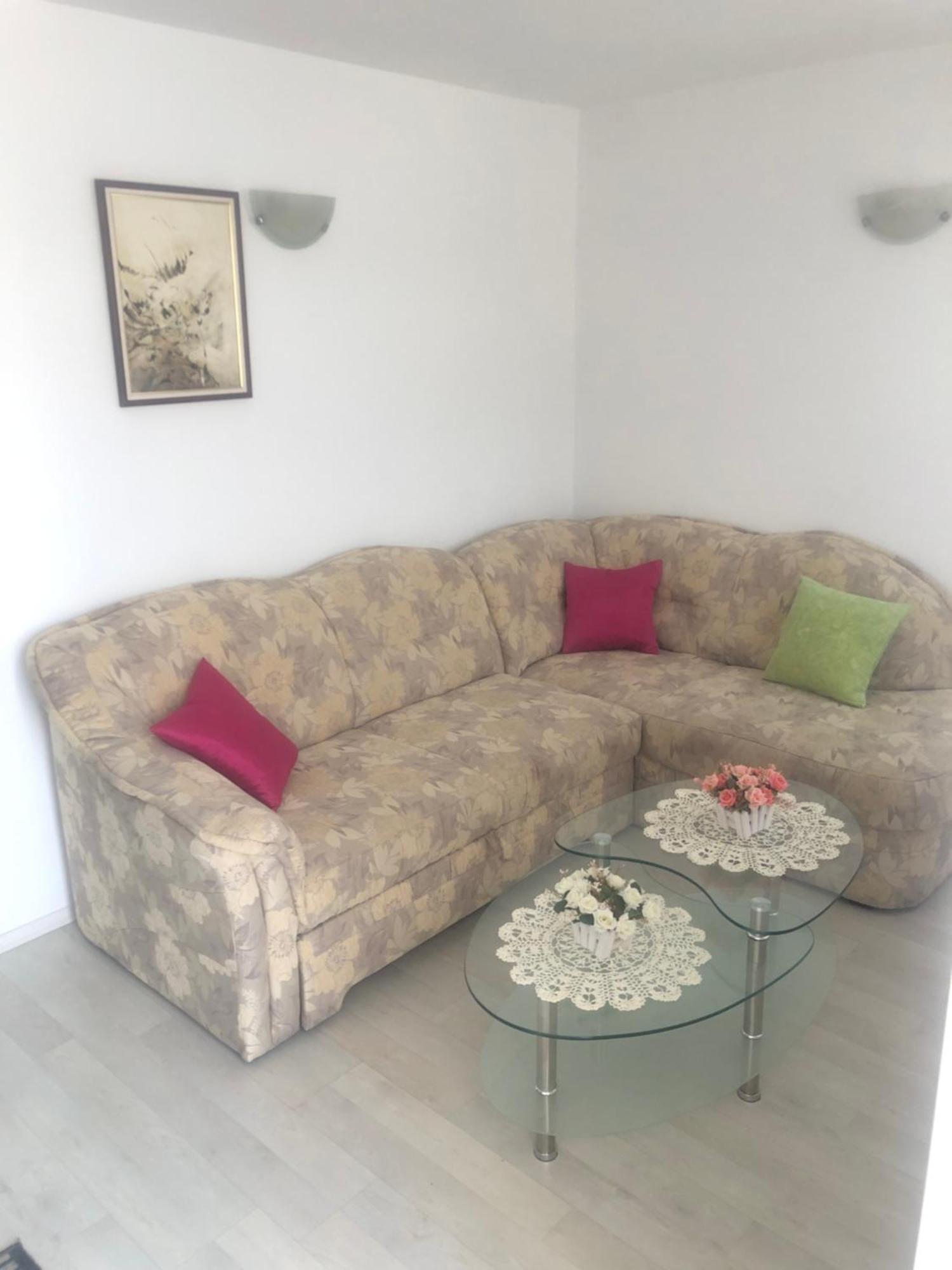 Apartments Villa Ana 챠브타트 외부 사진